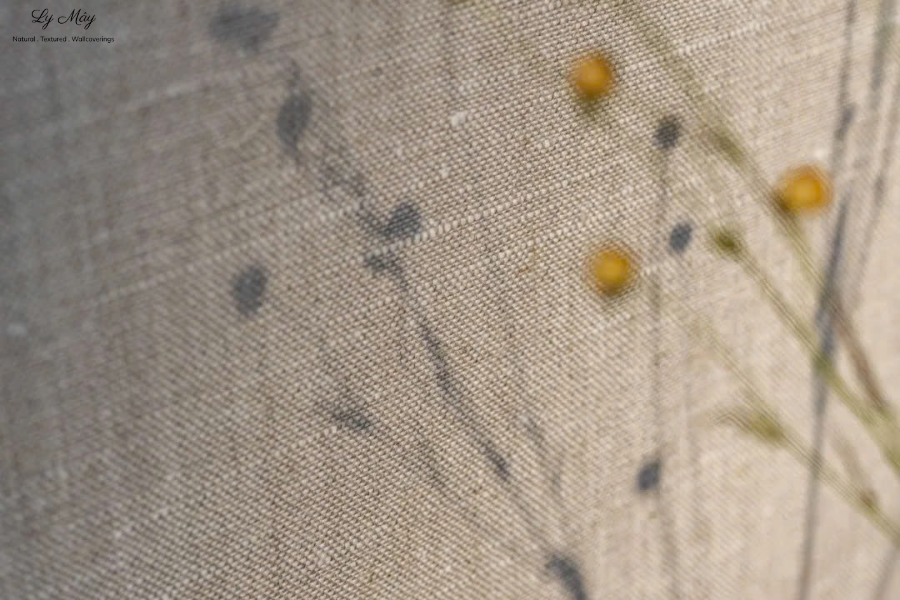 Vải dán tường có khả năng cách âm nhẹ